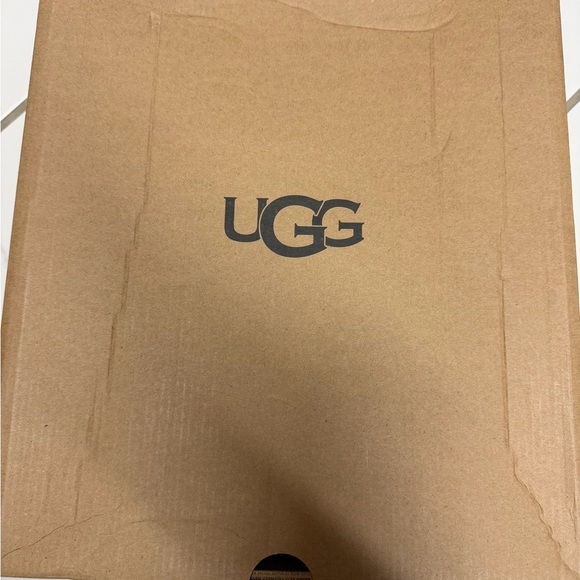 UGG Adirondack II boots - Picture 6 of 6